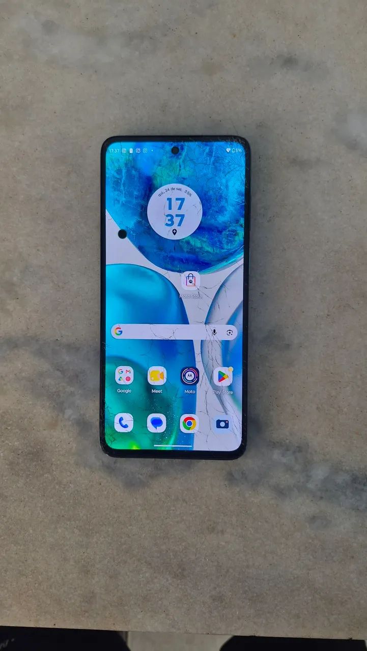 Moto G52 128GB tela trincada 