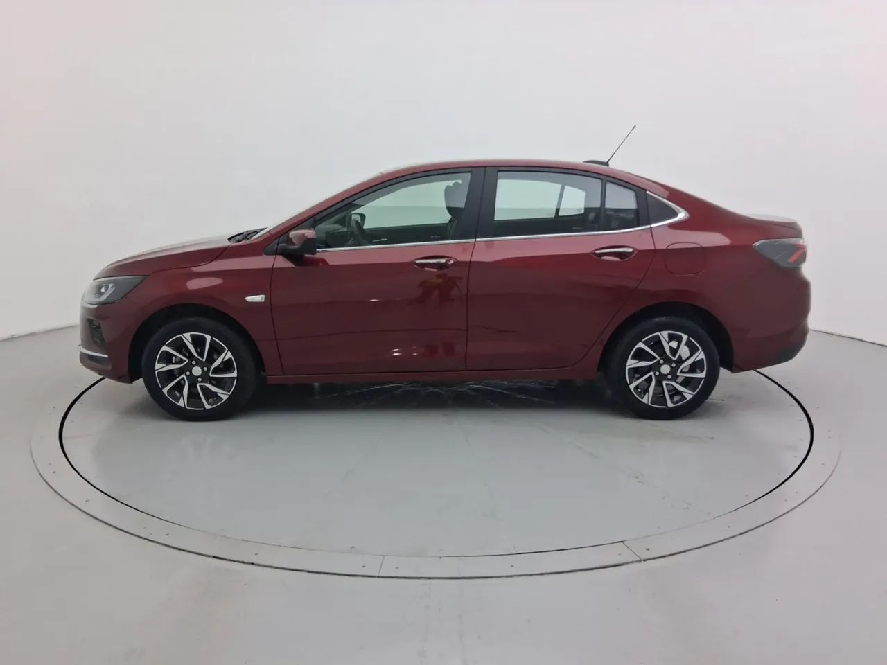Chevrolet Onix Sedan Plus Premier 1.0 12V TB Flex Aut. 4P, foto 2 de 18