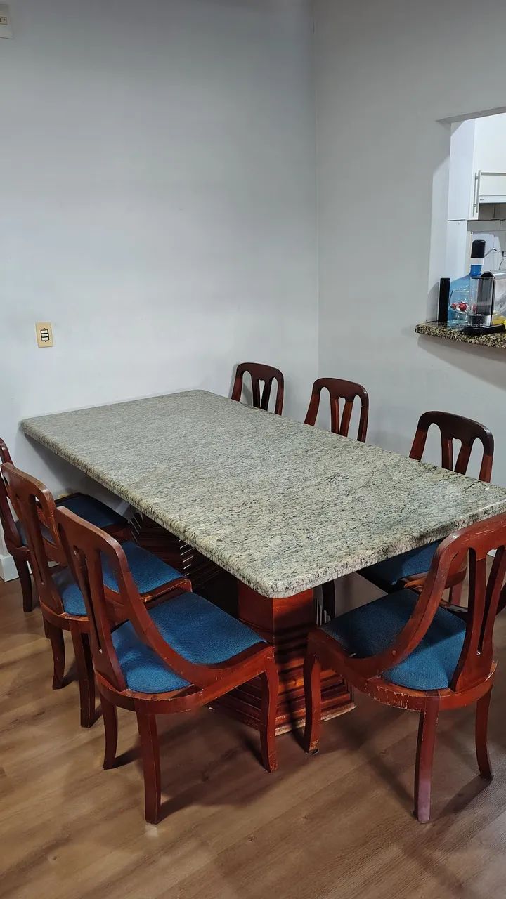 Vende se mesa