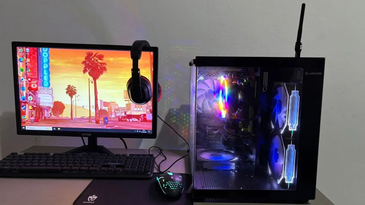 Setup Gamer Completo - PC + Monitor + Mesa + Teclado e Mouse - Foto 3