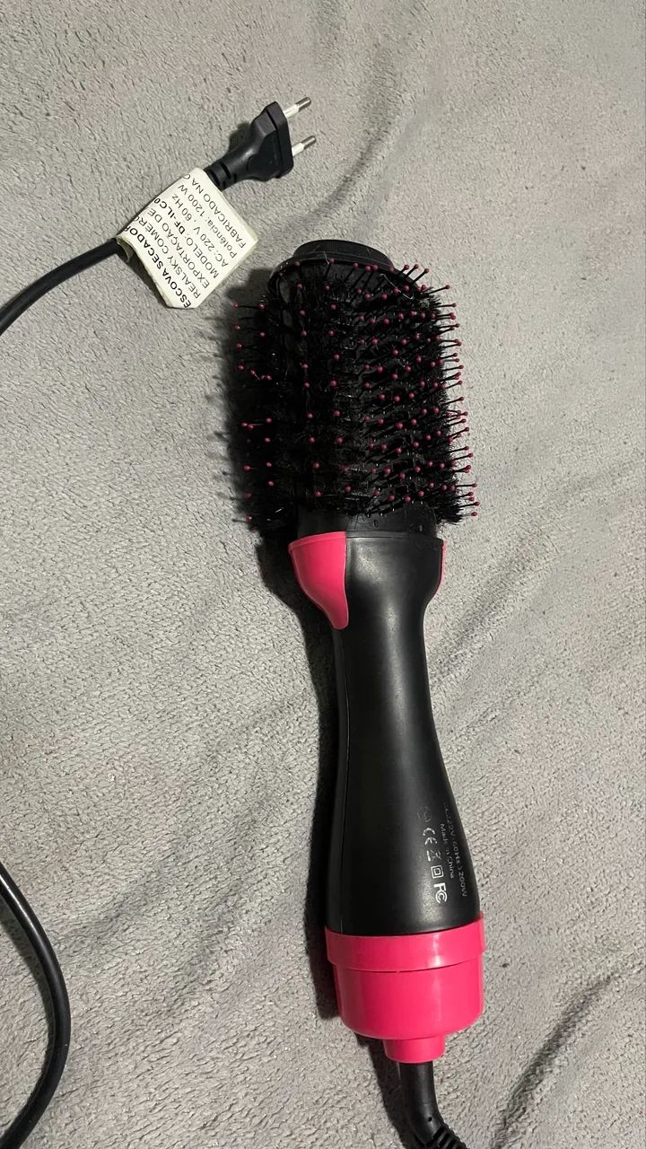 Escova modeladora