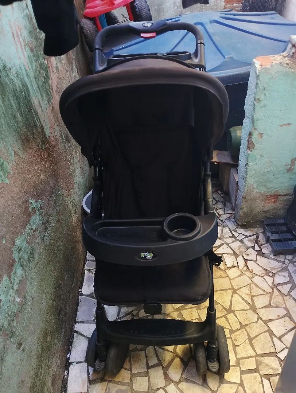 Carrinho de bebê + bebe conforto