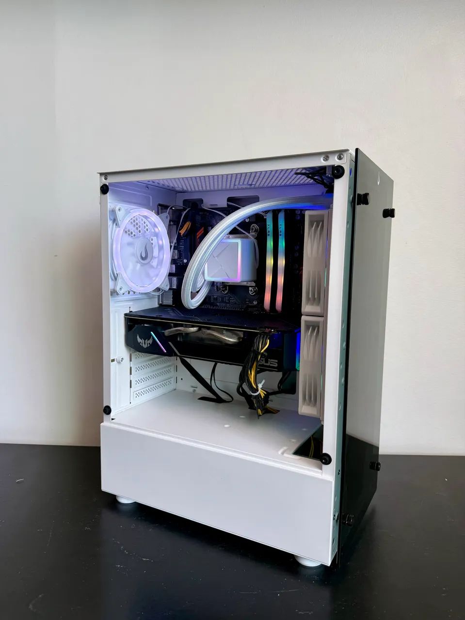 Pc gamer Ryzen 5 3600 - GTX 1660 Super 