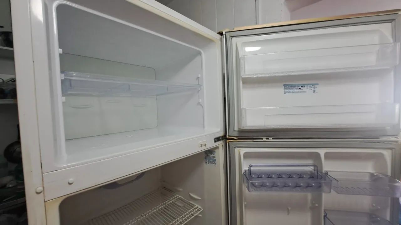 Geladeira Eletrolux  - Foto 4