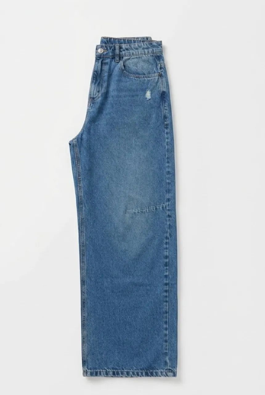Calça Super Baggy / Jeans Com Detalhes Desfiados - Foto 3