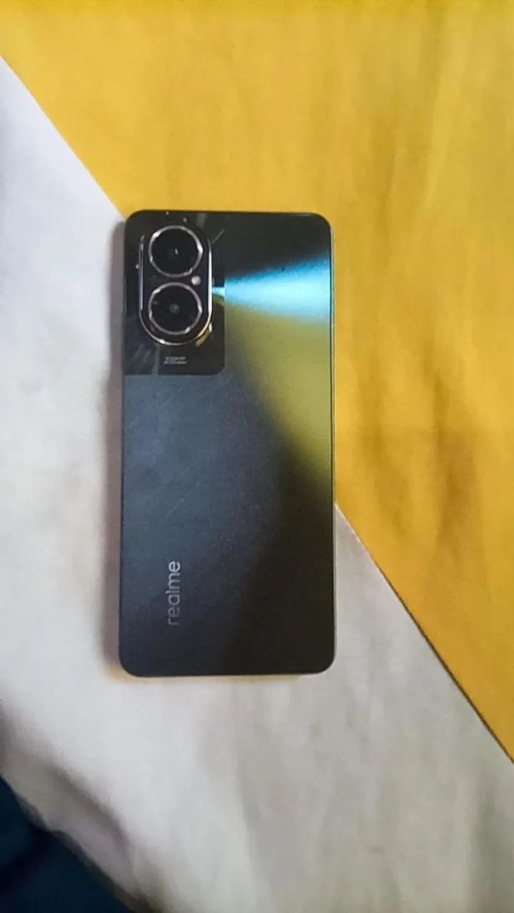 Realme C67 