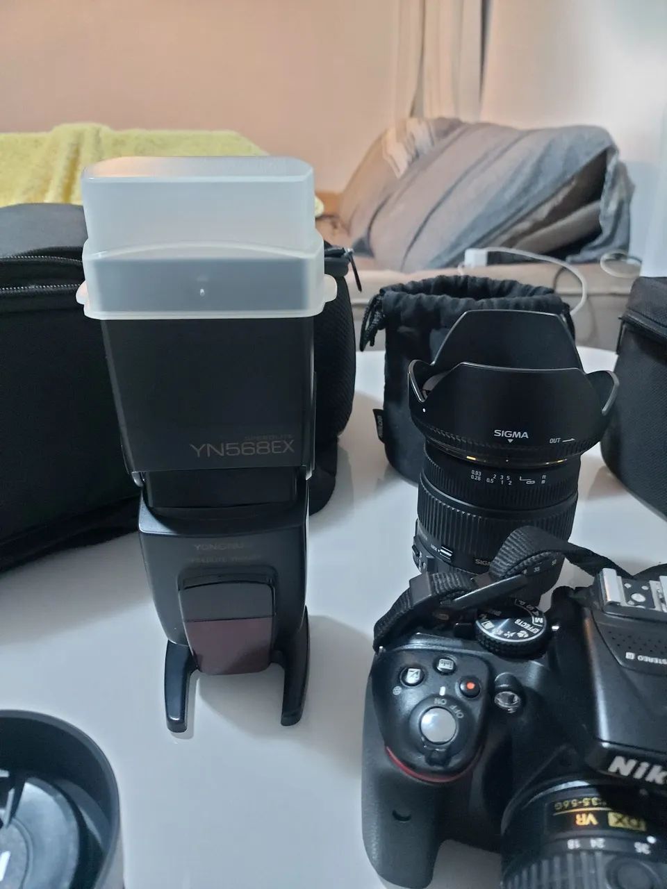 Câmera D5300 + lente 18-55mm + Flash - Foto 2