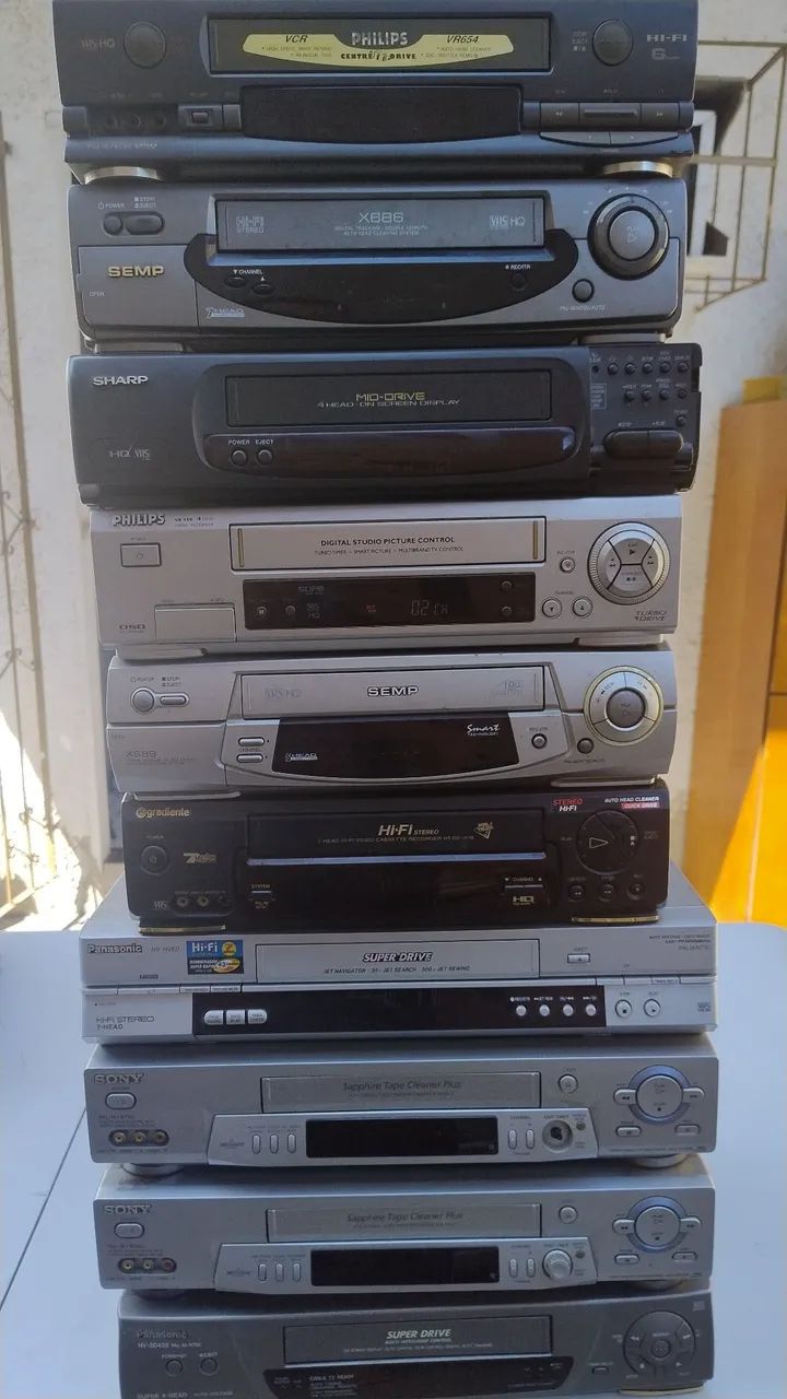 Lote de vídeos cassetes funcionando - Foto 2