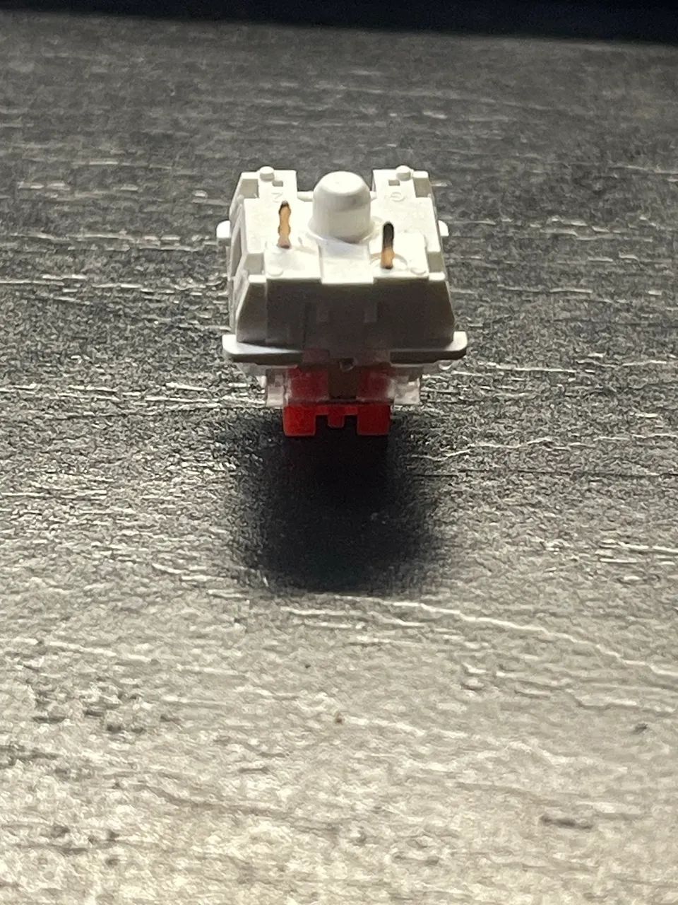 Kit 45 Switch Huano Red para Teclado Mecânico - Foto 4