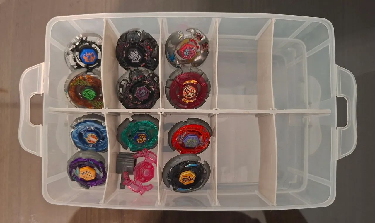 Lote Beyblades