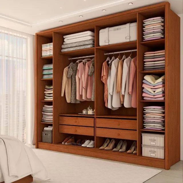 Guarda-Roupa Guarani com 6 Portas e 4 Gavetas - Foto 2