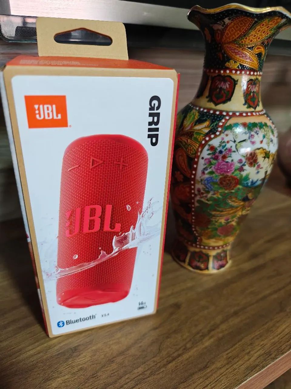 Jbl grip vermelha 