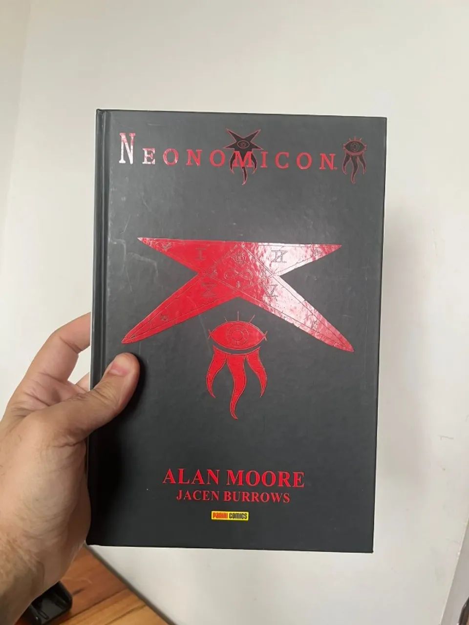 Neonomicon - Alan Moore (capa dura)