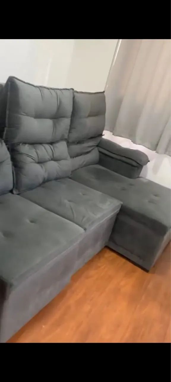 Vendo sofá retrátil perfeito estado pouco tempo de uso 