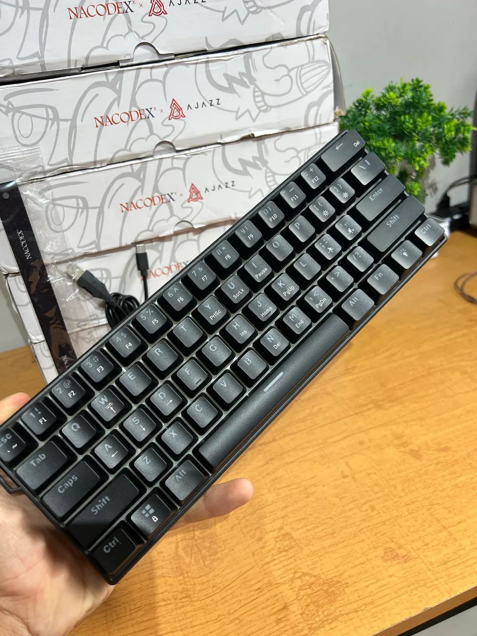 TECLADO MECÂNICO AJAZZ NK61 - NOVO - Foto 2