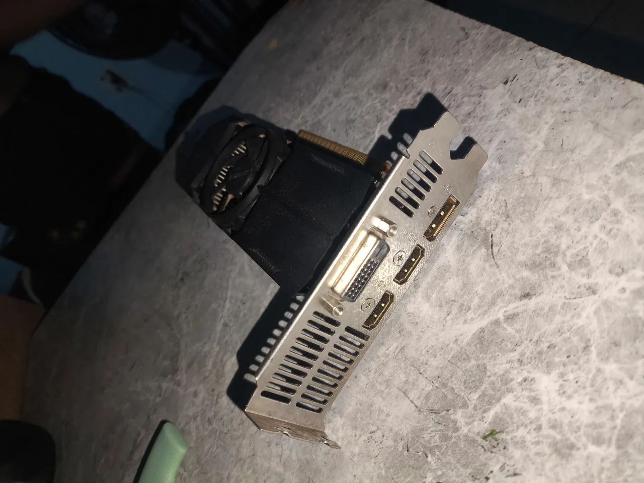 Placa de vídeo Nvidia GTX 1050 - Foto 2