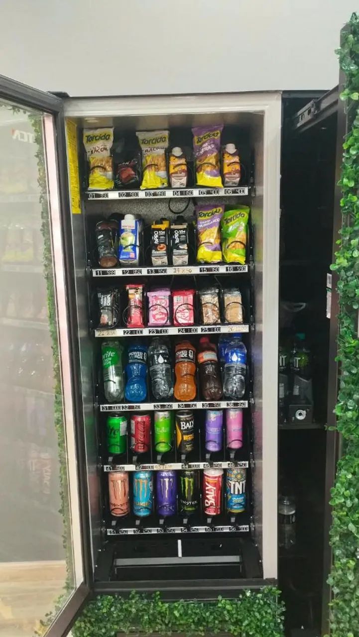 Vending machine / geladeira de venda automática  - Foto 2