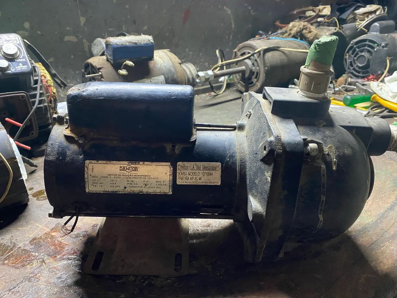 Bomba d?água dancor 1/2 valor 420 reais 