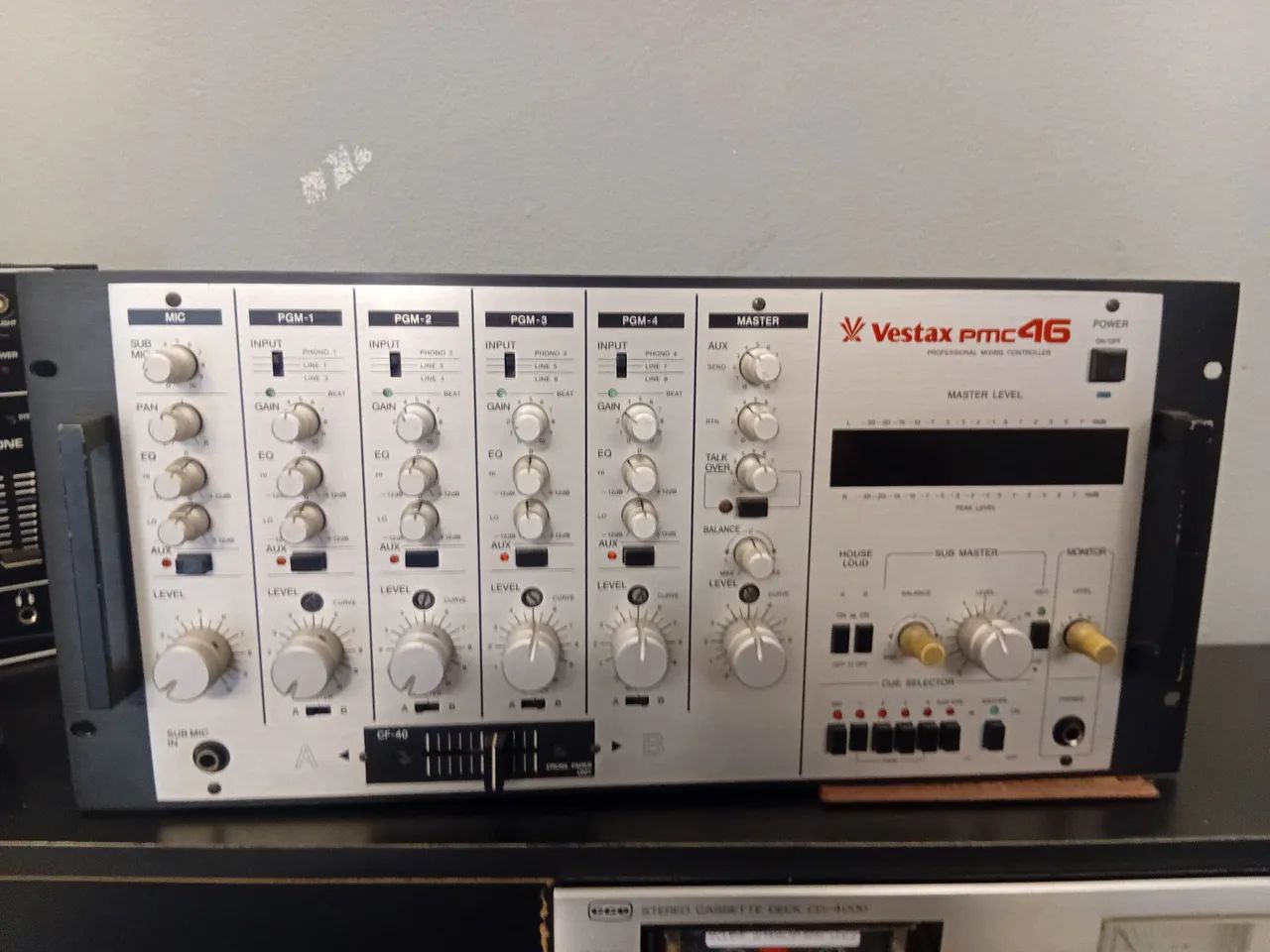 Mixer Vestax PMC-46 House Version ? Raro , muito bem conservado
