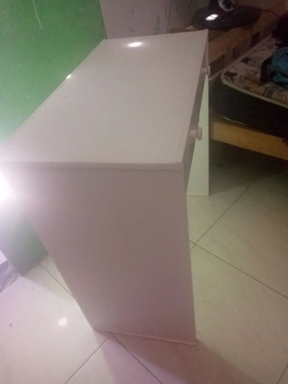 Vende mesa de manicure toda branca ! - Foto 2