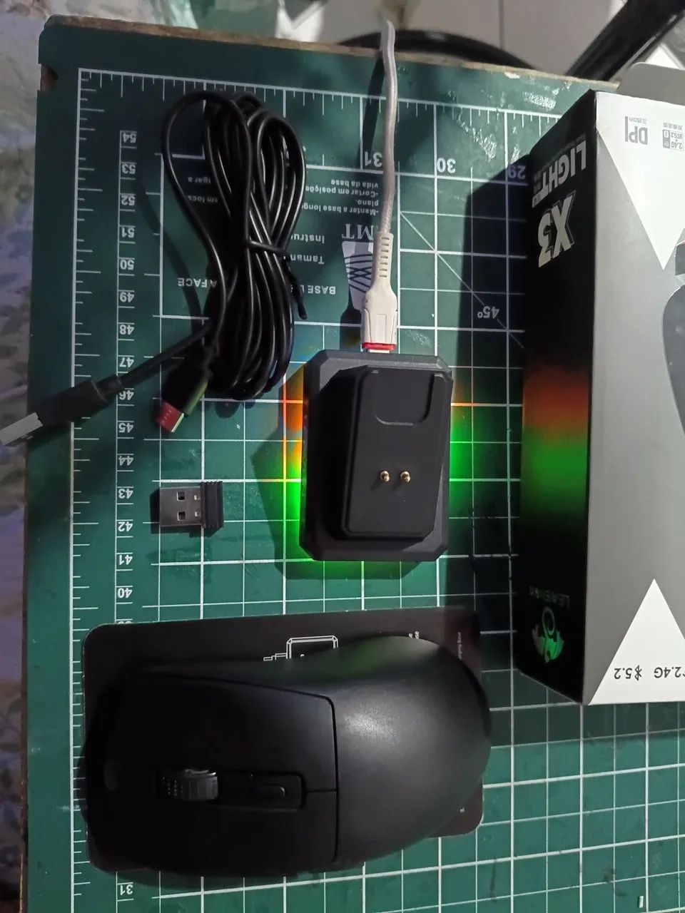 Mouse preto sem fio 