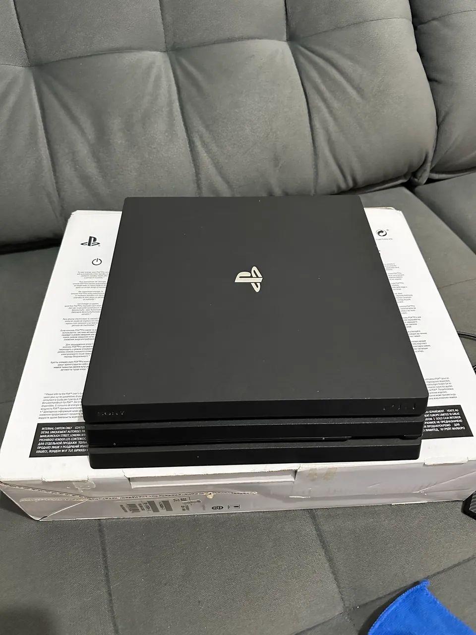PS4 PRO 1T