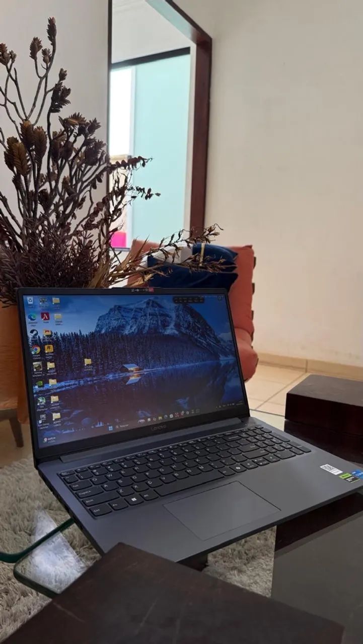 Notebook Lenovo LOQ  - Foto 3