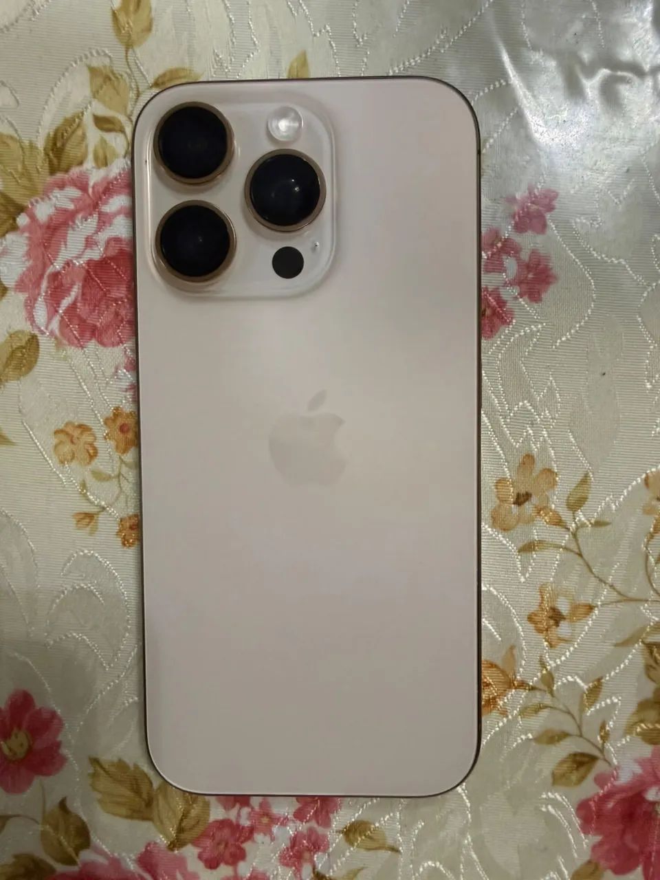 iPhone 16 pro 128g - Foto 2
