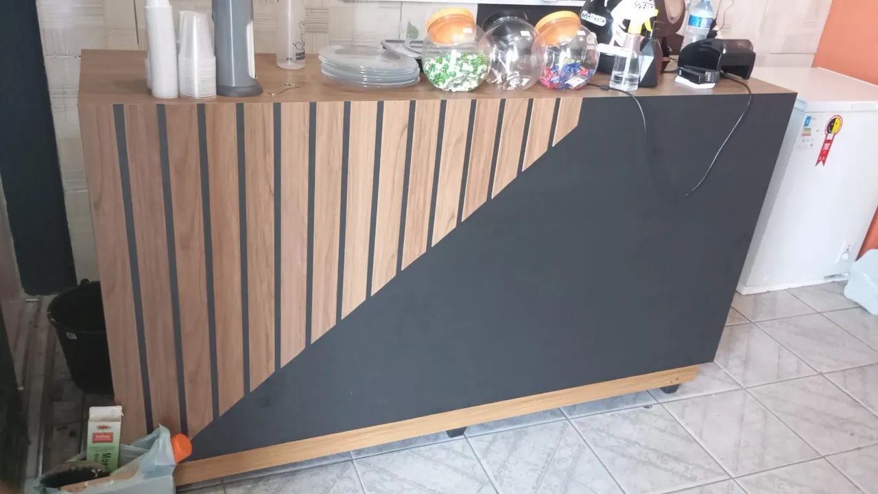 BALCÃO NOVO, APENAS 2 MESES DE USO