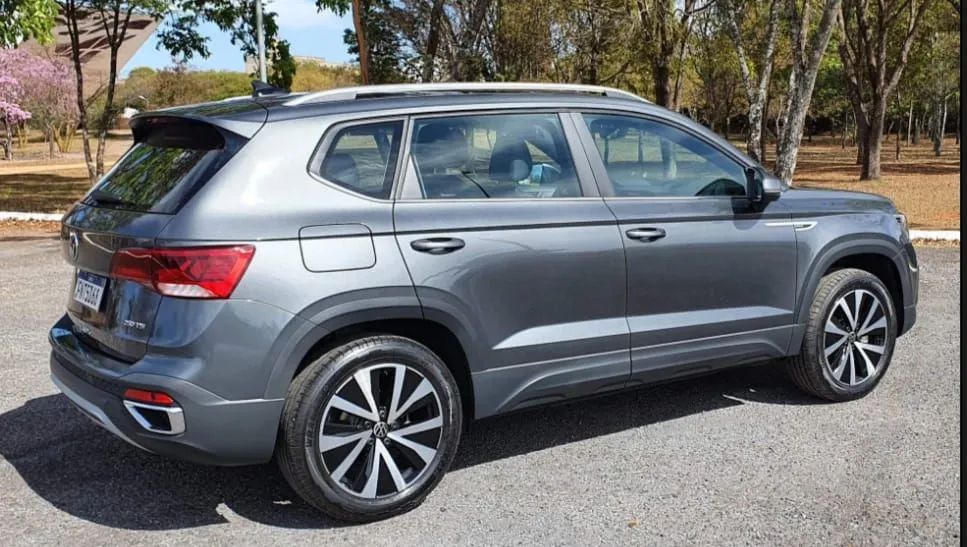 Volkswagen Taos Highline 1.4 250 TSI Flex AUT 2022 - Foto 5