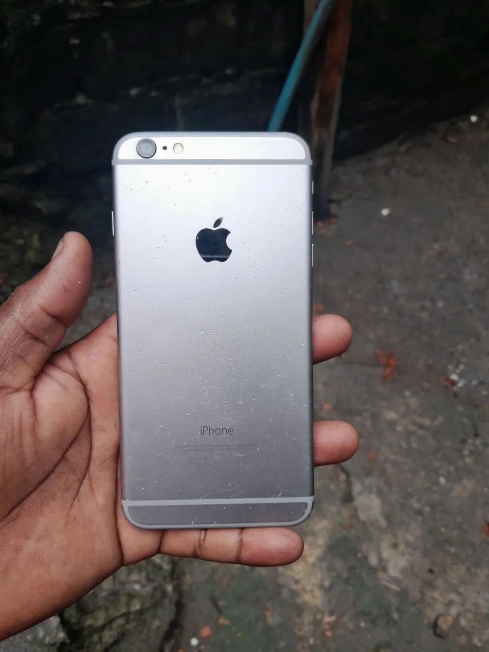 Ipone 6 plus em ótima condições 