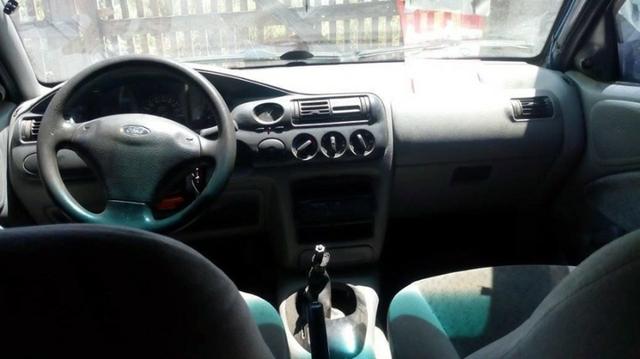 Escort zetec em perfeito estado