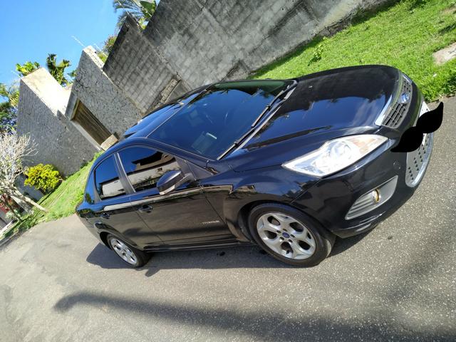Vendo ou troco Focus Titanium 2012