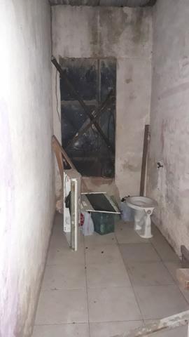 Vende-se esta casa no Ipase de baixo ao lado do Shopping da ilha e - Foto 2