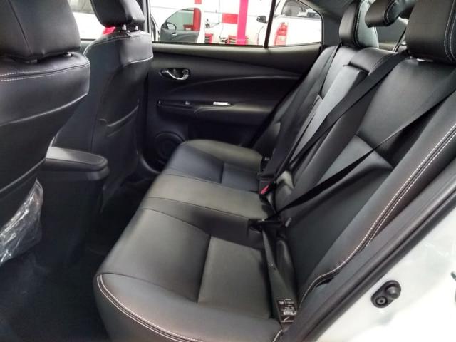 TOYOTA YARIS SEDAN XLS AT 19/20 - Foto 8