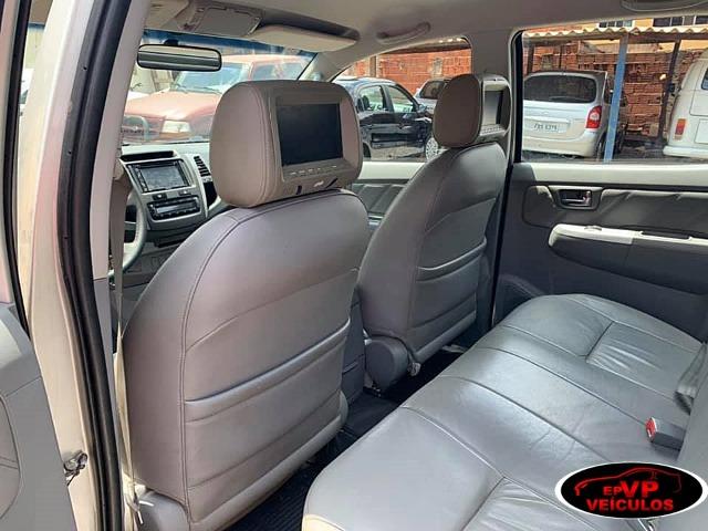 Toyota Hilux 2010 SRV Top de linha automatico ( Vendo a vista ou financiado AC troca ) - Foto 12