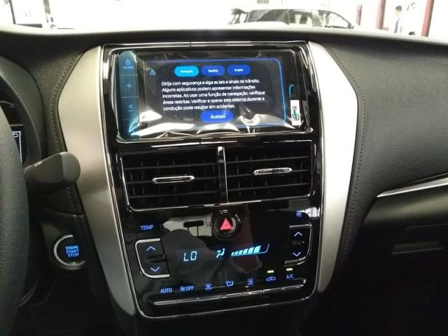 TOYOTA YARIS SEDAN XLS AT 19/20 - Foto 12