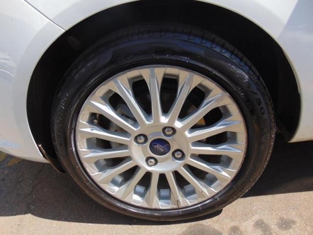 FORD FIESTA 1.6 TITANIUM HATCH 16V 2015 - Foto 5