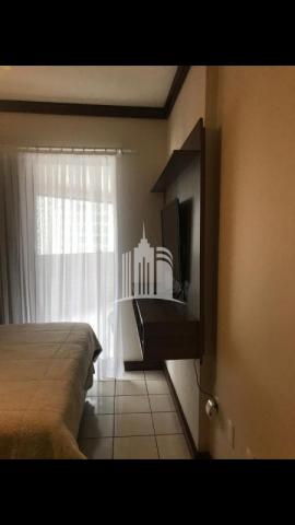Apartamento 02 dormitórios no columbus tower quadra do mar com vista com a av. brasil ! - Foto 15