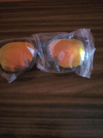 Ocúlos sunegless maculino