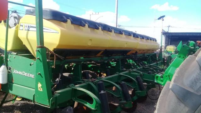 Plantadeira John Deere 2117 - Foto 3