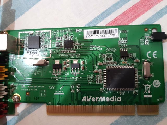Placa De Captura Analógiaca De Tv E Video Avermedia M733a - Foto 2