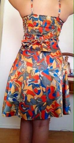 Vestido de cetim - Foto 3
