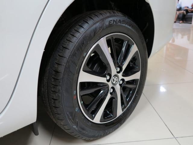 TOYOTA YARIS SEDAN XLS AT 19/20 - Foto 15