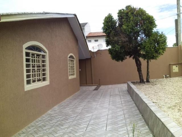 Casa com 4 dormitórios para alugar, 164 m² por R$ 1.900,00/mês - Cajuru - Curitiba/PR