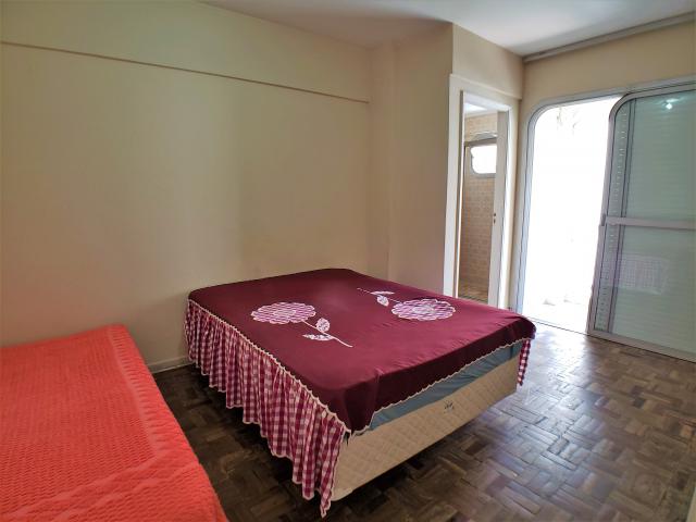 Apartamento à venda com 97m² por 400mil, 3 Dormitórios (1 suíte com sacada), Sala 2 ambien - Foto 4