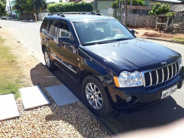 Cherokee overland 5.7 Motor Hemi V 8 - Foto 5