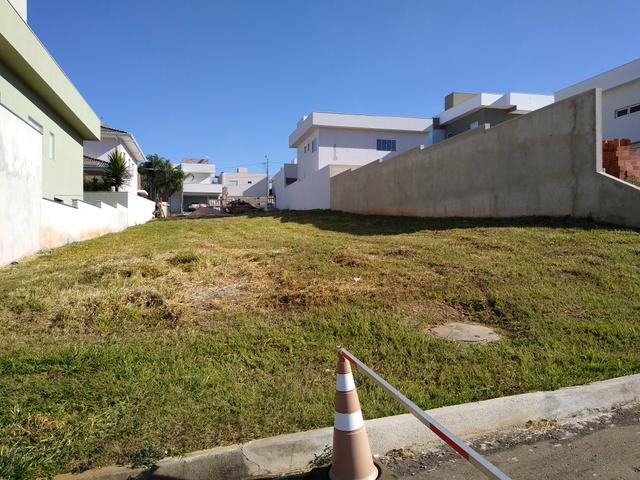 VENDE _Se LOTE em Condomínio fechado - Foto 3