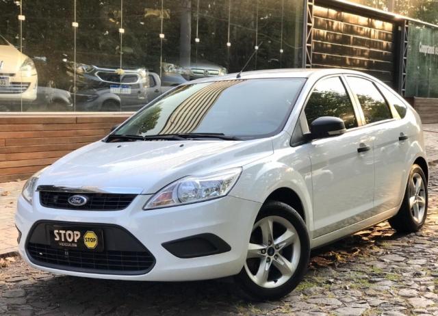 Ford Focus 1.6 gl 4P