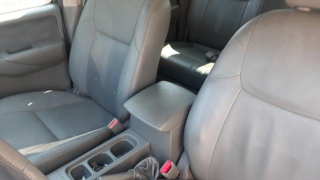 Frontier 4x4 2.5 turbo 2011 - Foto 7